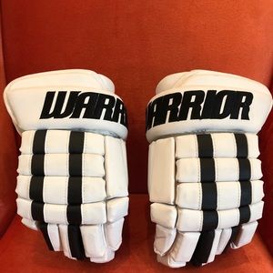 Warrior Pro Series 12” Jr. Hockey Gloves (New)
